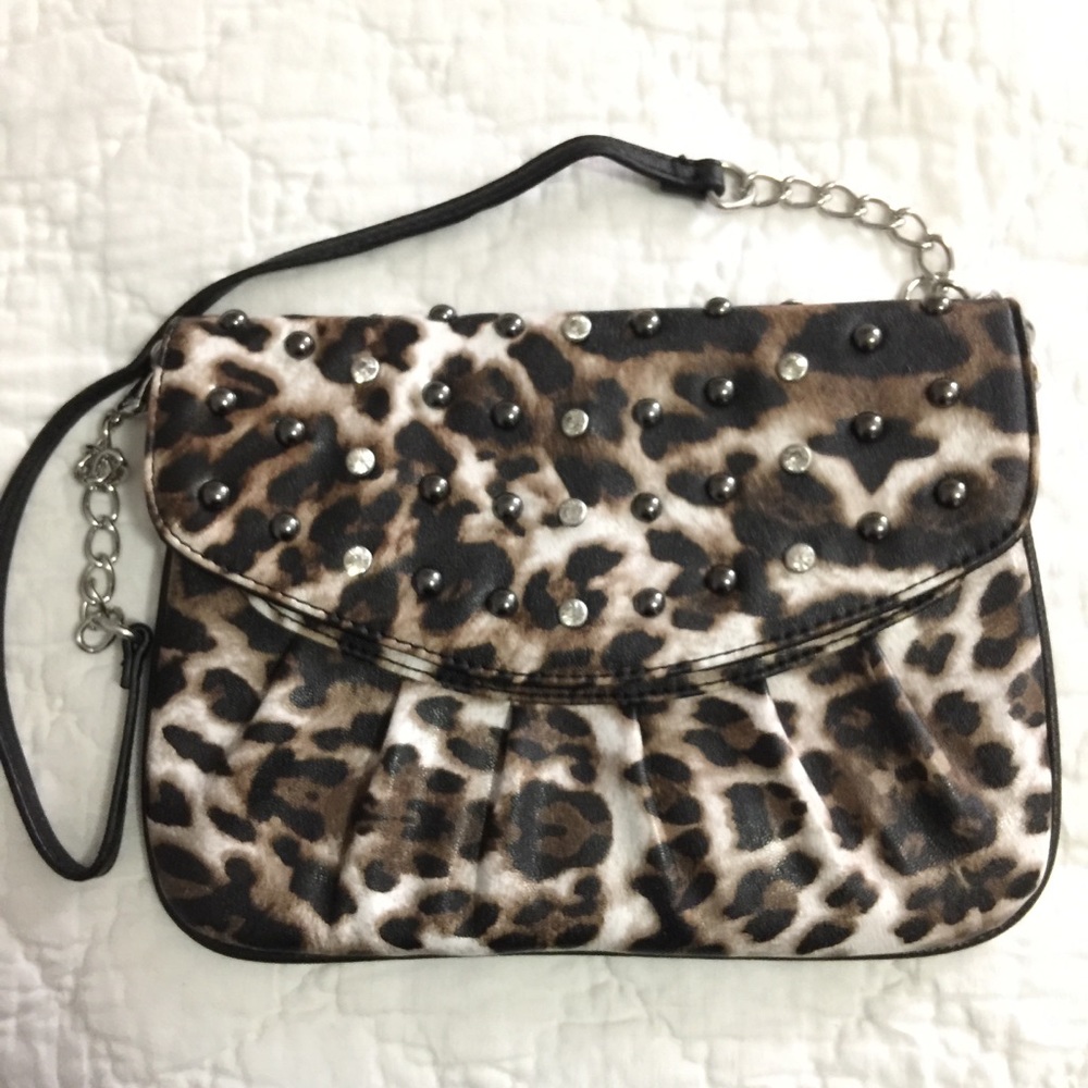 Grase Adele Clutch